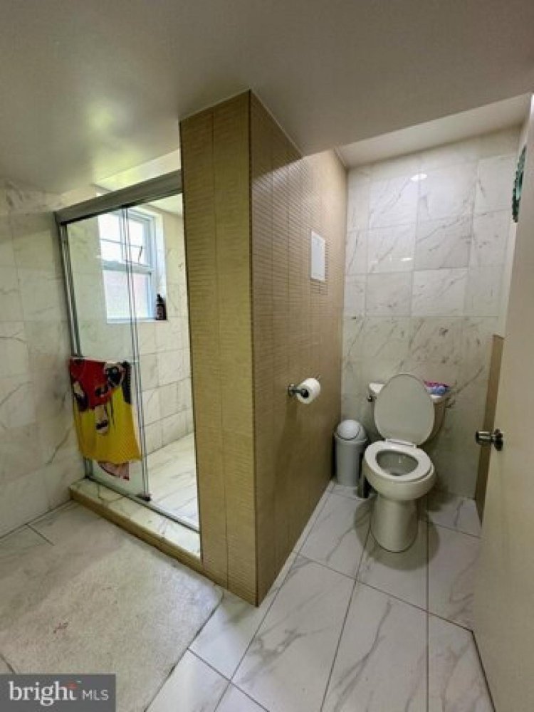 5 bedrooms House in District Heights, USA No. 391861