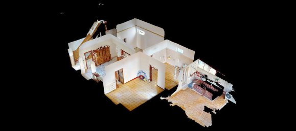 Квартира с 4 комнатами в Бари, Италия № 161081 17