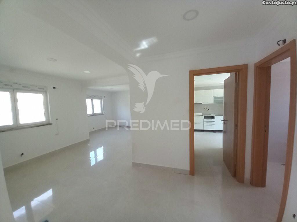 4 bedrooms House in Seixal, Portugal No. 183405