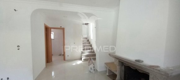 4 bedrooms House in Seixal, Portugal No. 183405 6