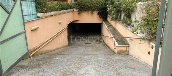 Garagem em Rome, Italy 15 m² N.º 271205 2