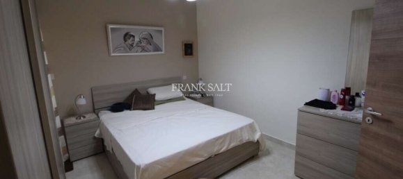 3 chambres Appartement à Gharb, Malta No. 657 6