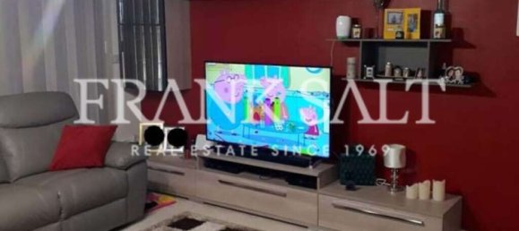 3 chambres Appartement à Gharb, Malta No. 657 2