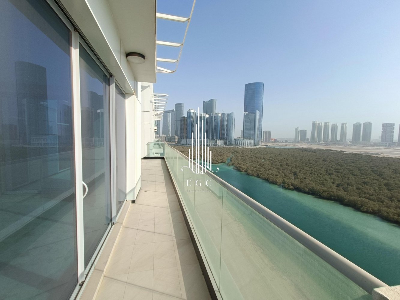 3 bedrooms Villa in Al Reem Island, UAE No. 52773