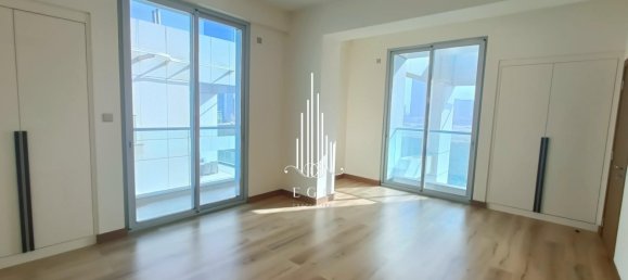 3 bedrooms Villa in Al Reem Island, UAE No. 52773 8