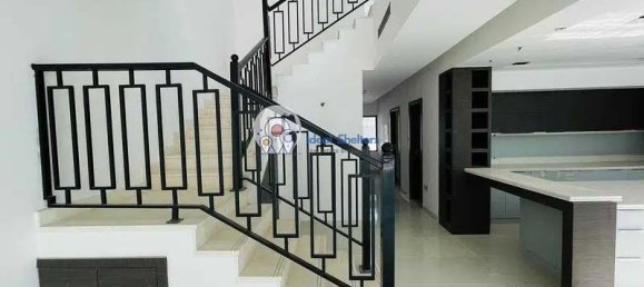 4 chambres Villa à Al Furjan, UAE No. 775 3