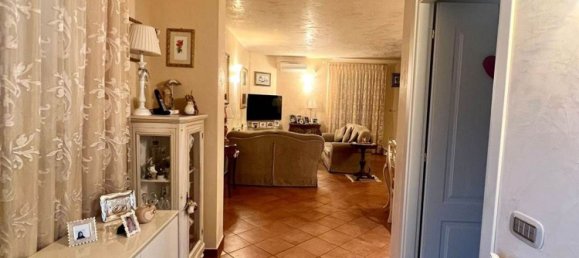7 rooms Villa in Pistoia, Italy No. 219138 12