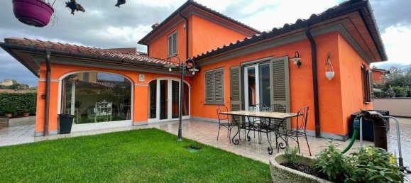 7 rooms Villa in Pistoia, Italy No. 219138 3
