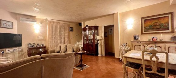 7 rooms Villa in Pistoia, Italy No. 219138 11