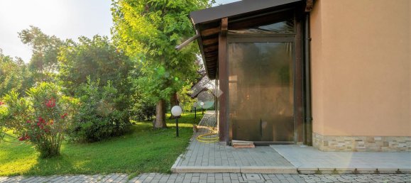 8-Zimmer Villa in Reggio Emilia, Italy, Nr. 2658 37