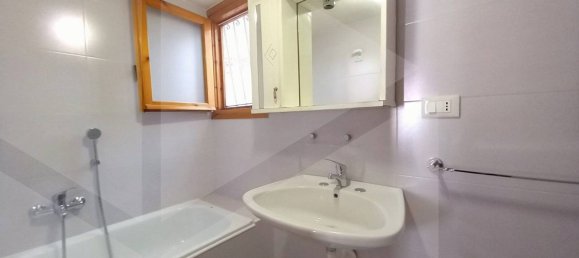 Apartamento de 3 habitaciónes en Rodi Garganico, Italy No. 22503 8