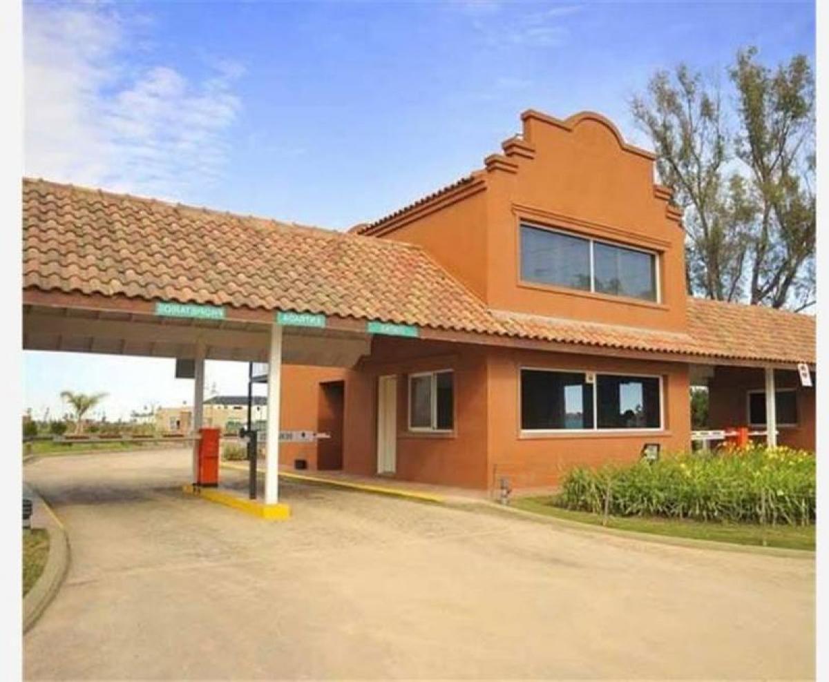 Grundstück in Escobar, Argentina, Nr. 42520