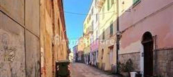 5 rooms Apartment in Altare, Italy No. 358507 3
