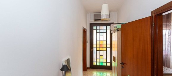 2 Schlafzimmer Wohnung in Bussolengo, Italy, Nr. 272520 24