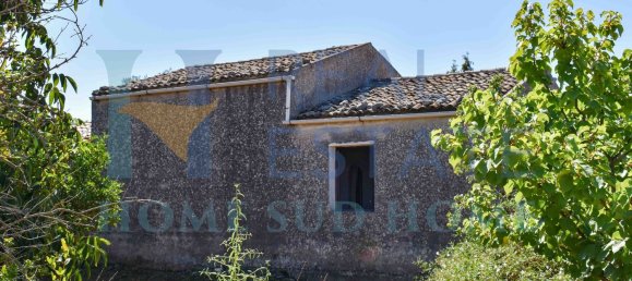 4 rooms House in Noto, Italy No. 20335 18