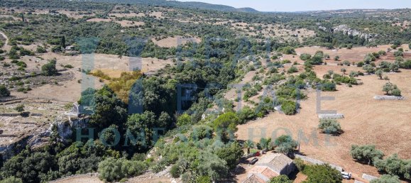 4 rooms House in Noto, Italy No. 20335 11