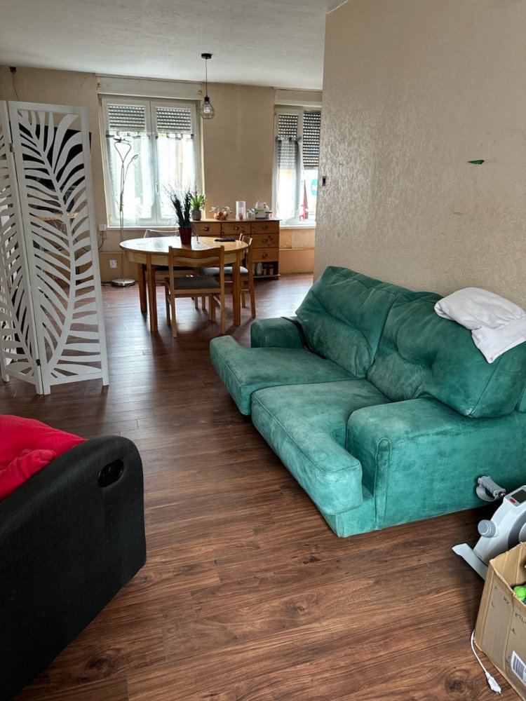 Edificio de 1 dormitorio en Loos, France No. 228501