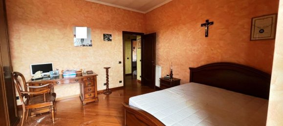 4 غرف نوم شقة في Rome, Italy رقم 335473 12