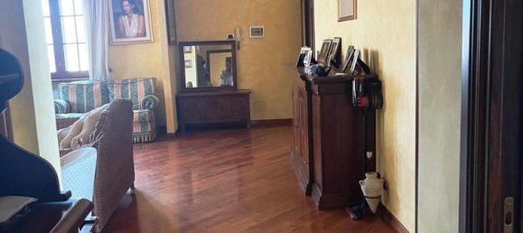 4 غرف نوم شقة في Rome, Italy رقم 335473 4