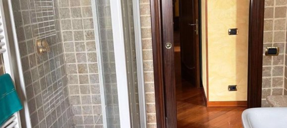 4 غرف نوم شقة في Rome, Italy رقم 335473 23