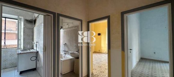 1 bedroom Apartment in Rome, Italy No. 324597 6