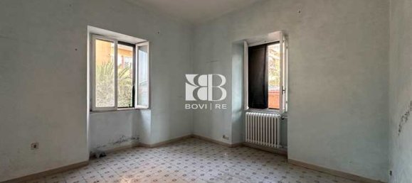 1 bedroom Apartment in Rome, Italy No. 324597 10