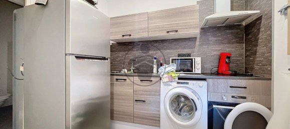 Офис с 5 комнатами в Сен-Кантен, Франция № 210367 12