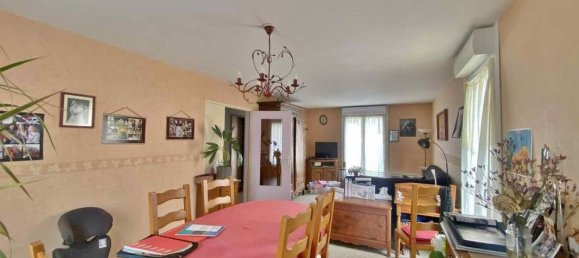 3 bedrooms House in Manche, France No. 357491 4