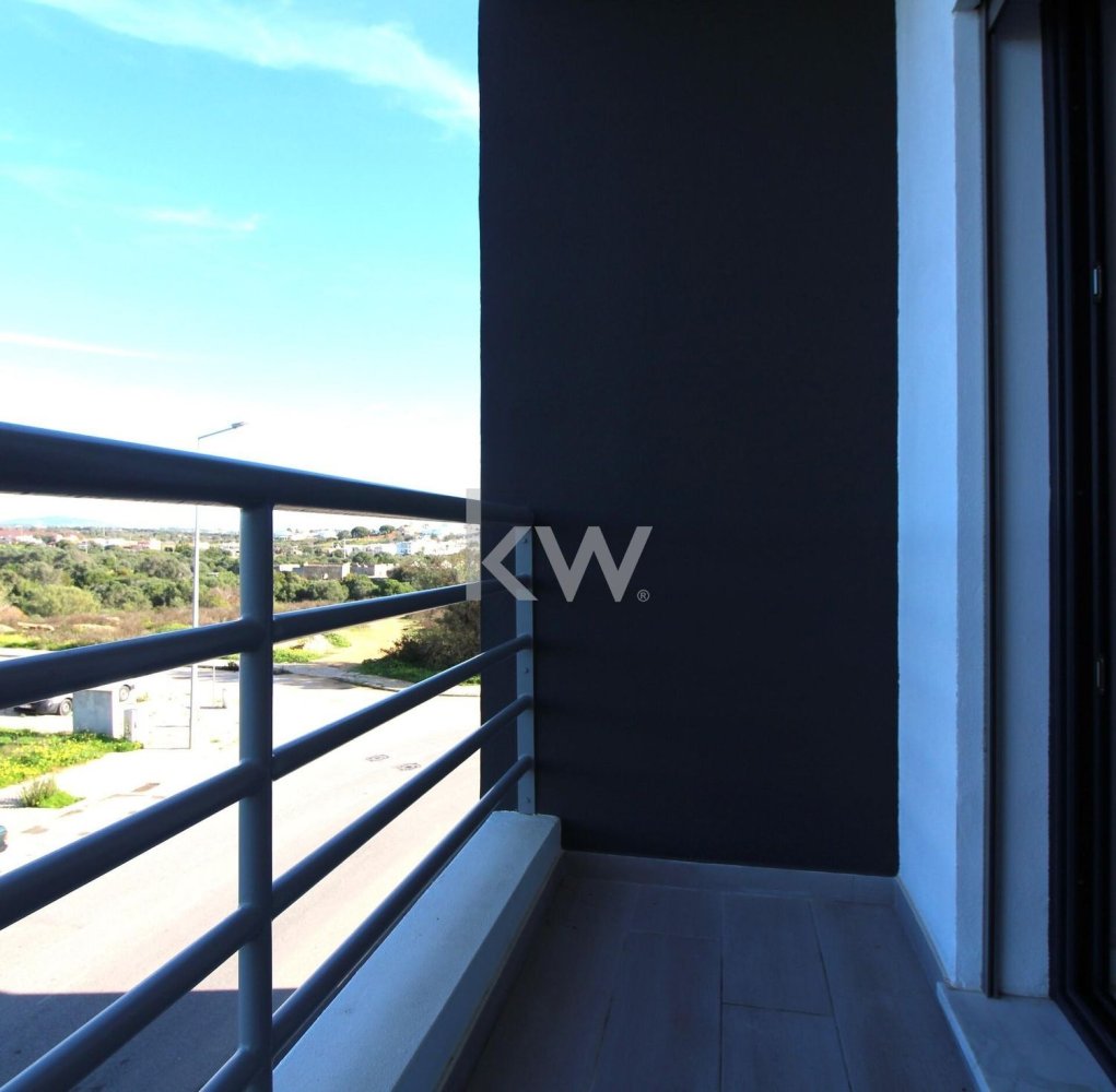 2 chambres Appartement à Quelfes, Portugal No. 149393