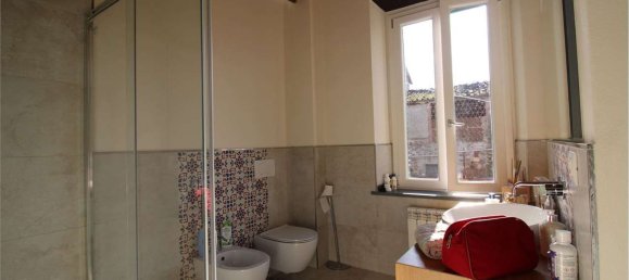 5غرفة منزل في Lucca, Italy رقم 82929 16