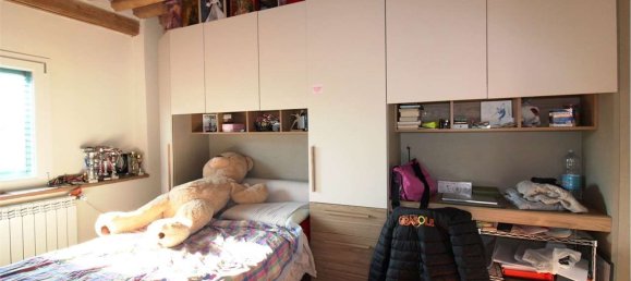 5غرفة منزل في Lucca, Italy رقم 82929 17