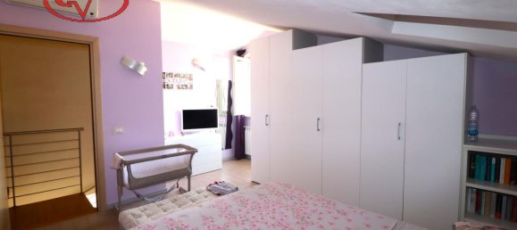 4 rooms Apartment in Montevarchi, Italy No. 238152 5