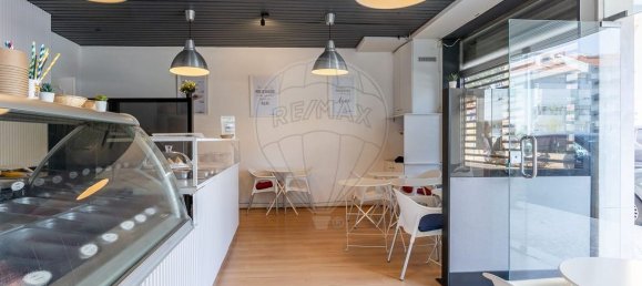 344m² Commercial property in Lisbon, Portugal No. 251714 19