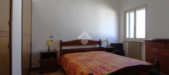 4 rooms Apartment in Teramo, Italy No. 165061 9