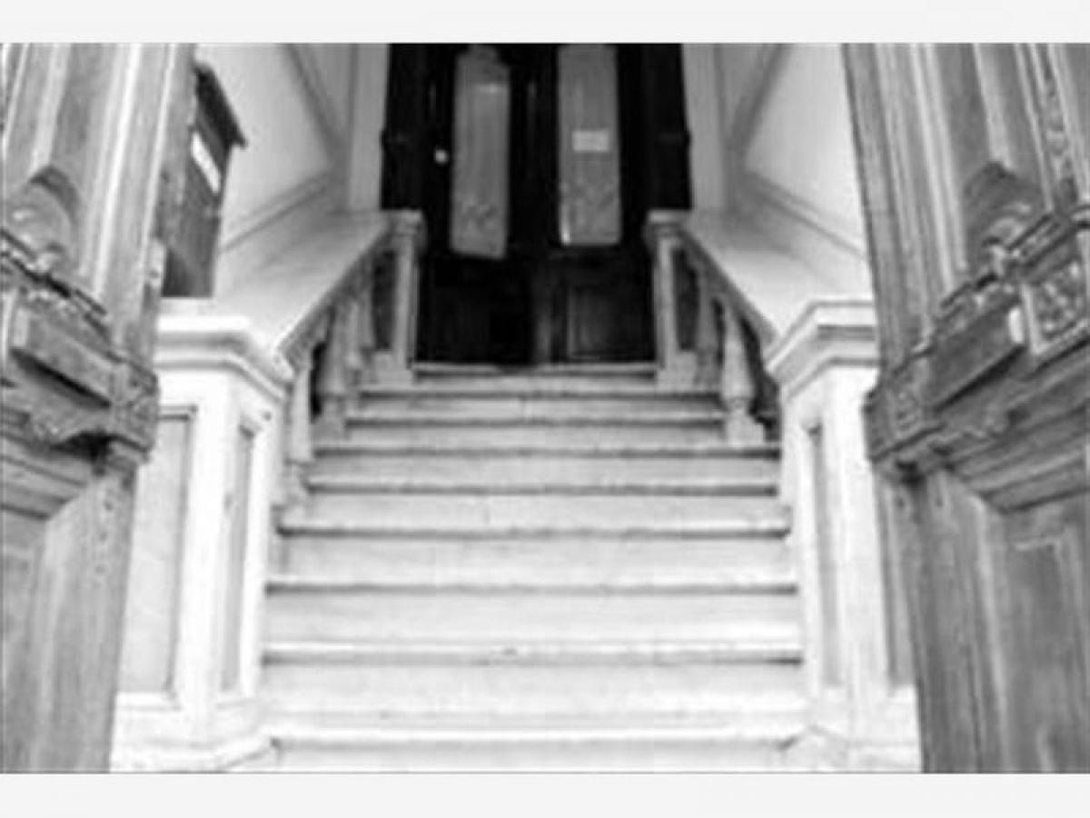 348m² Hotel in Buenos Aires, Argentina No. 105585