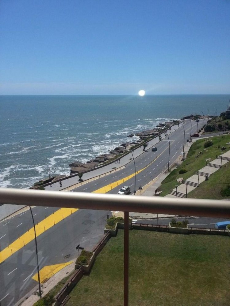 Квартира с 2 спальнями в Мар-дель-Плата, Аргентина № 71797