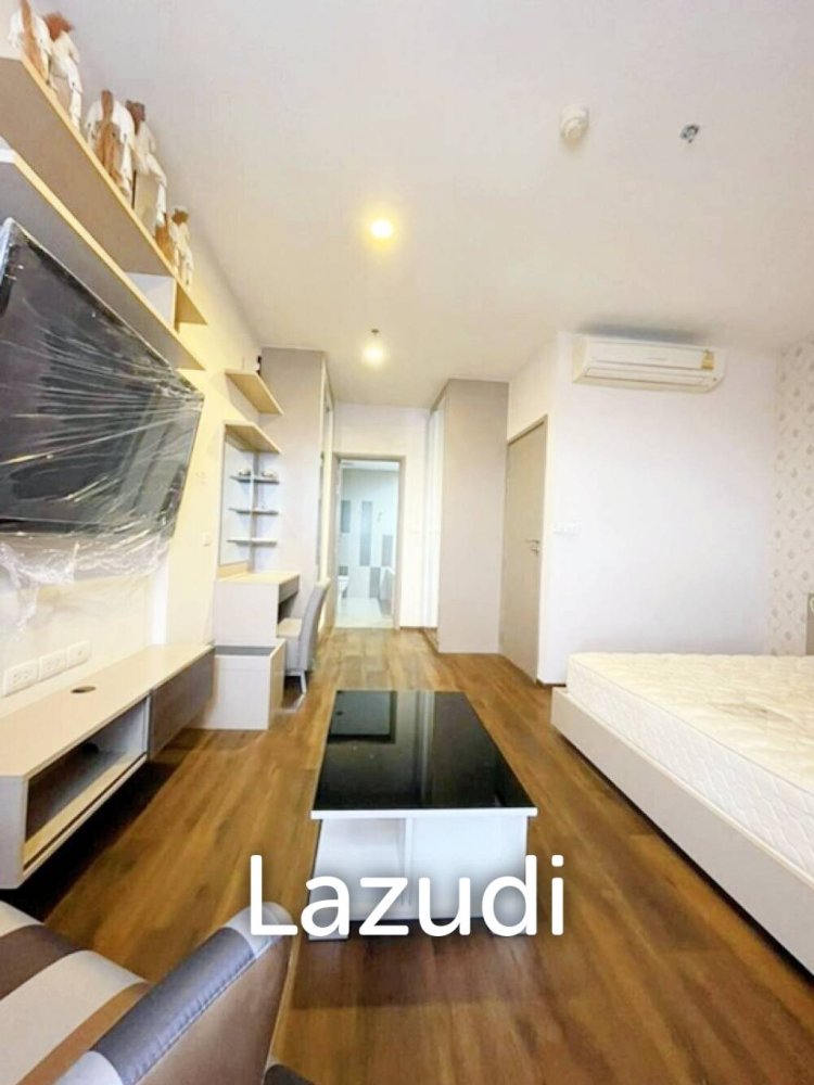 3 bedrooms Condo in Bangkok, Thailand No. 14224