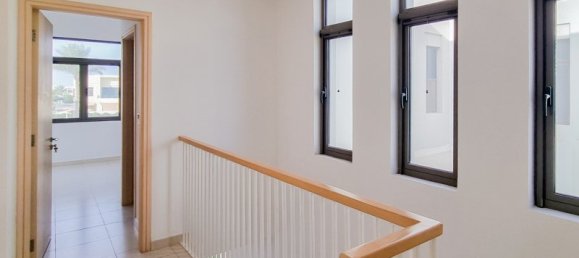 3 bedrooms Villa in Reem, UAE No. 4421 8