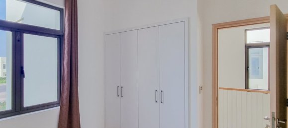 3 bedrooms Villa in Reem, UAE No. 4421 21