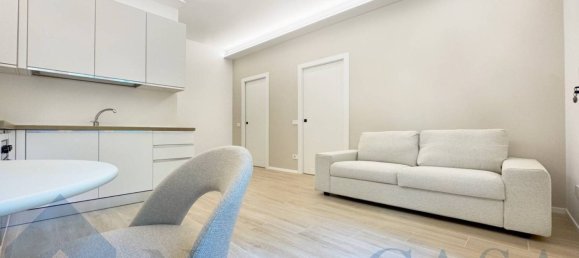 Apartamento de 1 dormitorio en Milan, Italy No. 332209 17