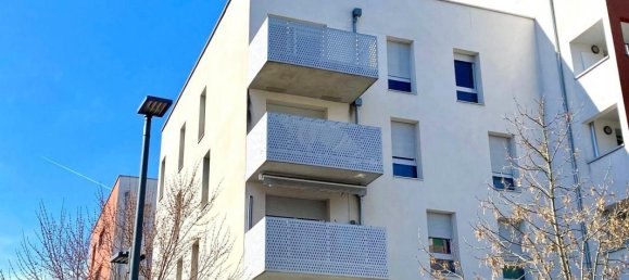 2 bedrooms Apartment in Evry, France No. 118532 14