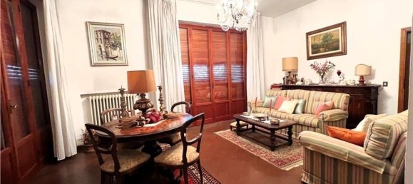 5 rooms House in Scandicci, Italy No. 211019 25