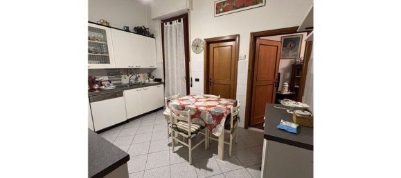 5 rooms House in Scandicci, Italy No. 211019 12
