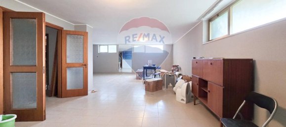 5-Zimmer Wohnung in Pescara, Italy, Nr. 133028 65