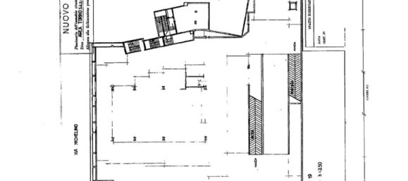 11m² Garage in Turin, Italy No. 81964 4