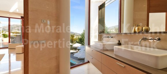 Casa de 7 dormitorios en Marbella, Spain No. 91774 14