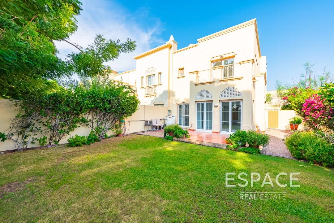 Villa T3 em The Springs, UAE N.º 108454