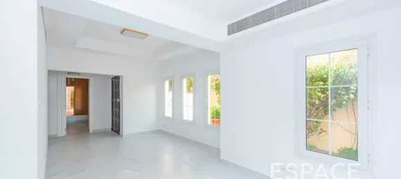 Villa T3 em The Springs, UAE N.º 108454 5