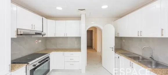 Villa T3 em The Springs, UAE N.º 108454 7