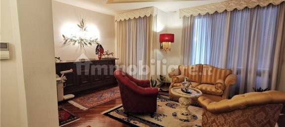 3 bedrooms Apartment in Empoli, Italy No. 48708 3